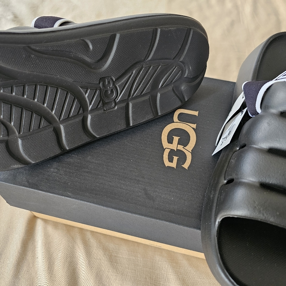 Sandals - Picture 5 of 7